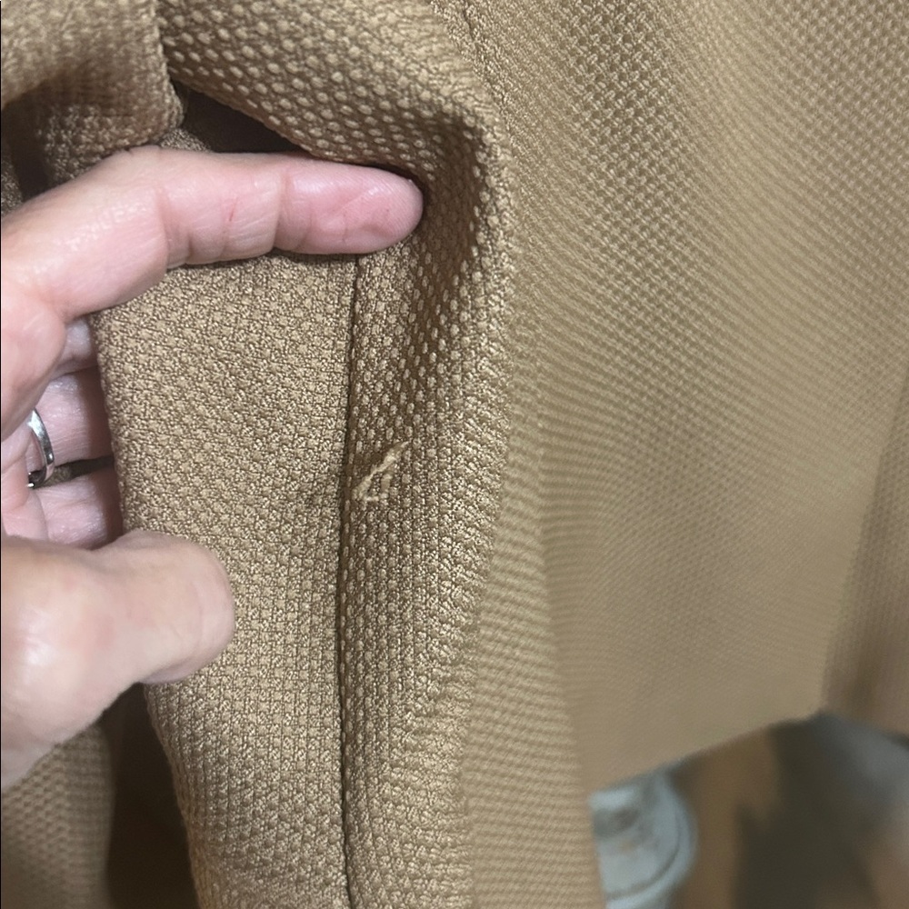 The Limited Classic Camel Blazer - Picture 11 of 12